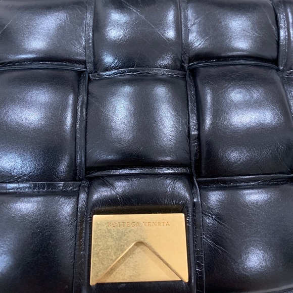 Bottega Veneta Padded Cassette Bag Handbag Black - Picture 9 of 9
